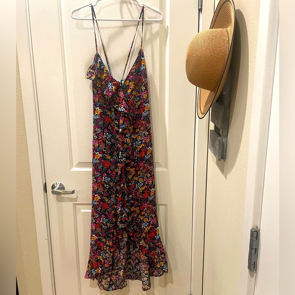 NEW…LOST + WANDER FLORA GARDEN MAXI DRESS - Picture 3 of 6